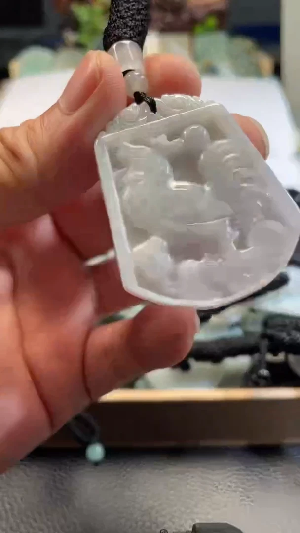 颈饰未镶嵌翡翠11/11/002