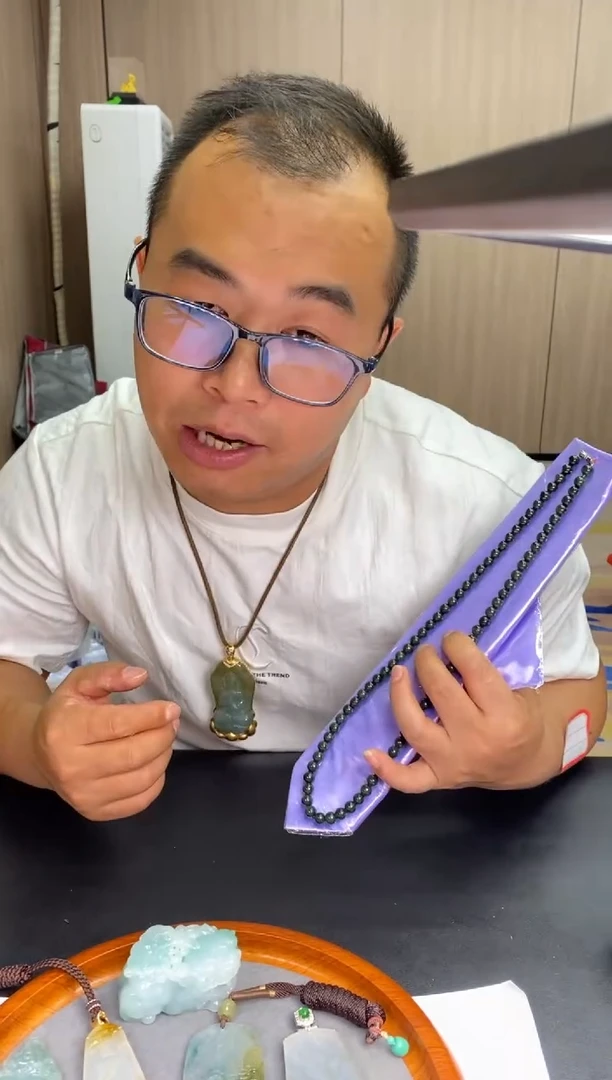 未镶嵌挂件翡翠幸***g01