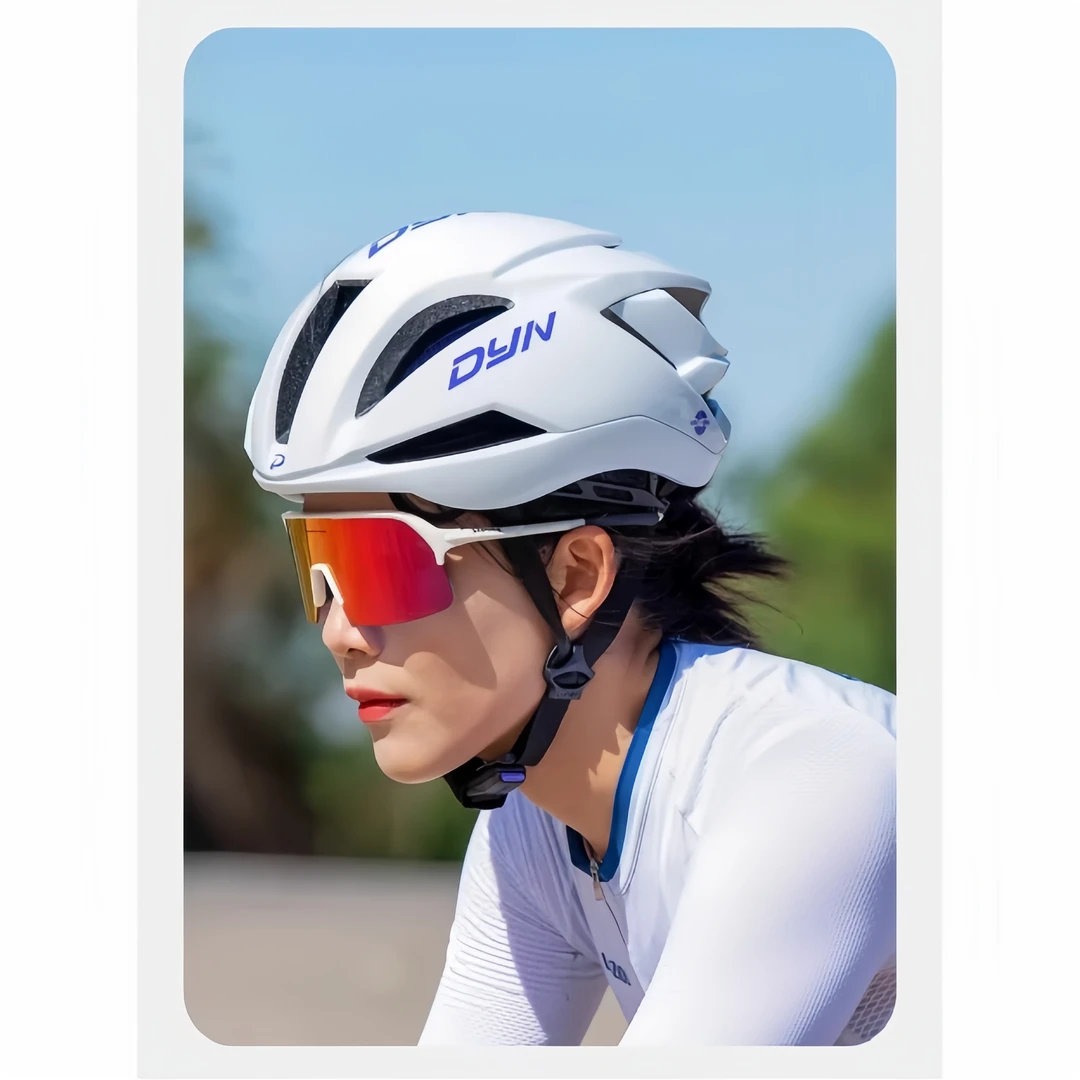 DYN气动安全头盔公路3D内衬男女头盔骑行头盔公路车dyn头盔新款18