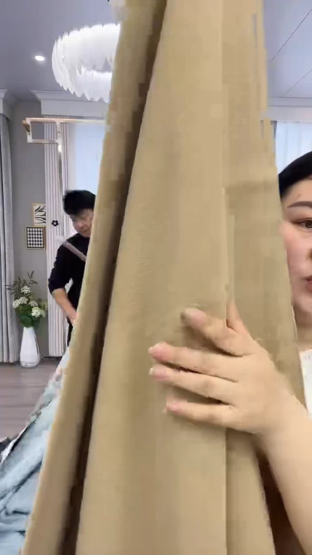 布闪电购商品62  微瑕（晚）6挂钩2.7