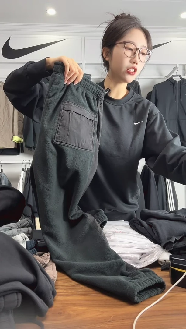 4893长裤黑色2XL码170-190斤不退换