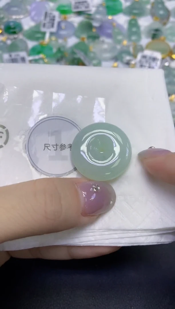 颈饰未镶嵌翡翠天然缅甸翡翠A货百元以上9元证书费自理