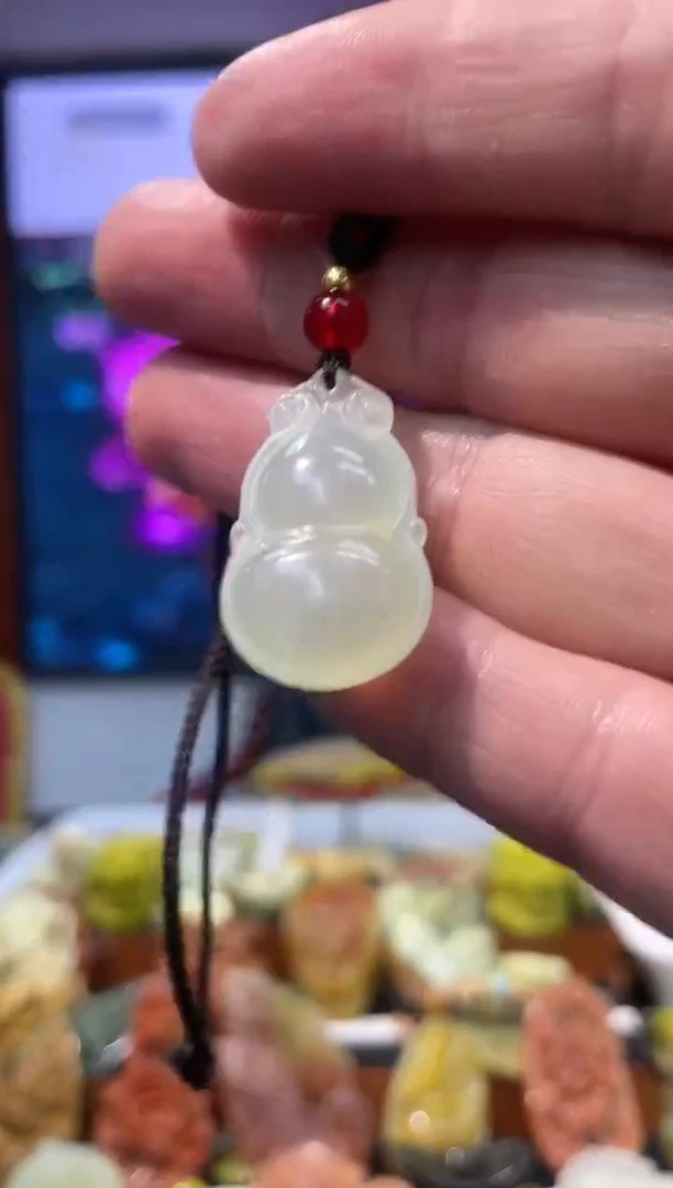 【闪购商品】岫玉吊坠未镶嵌·