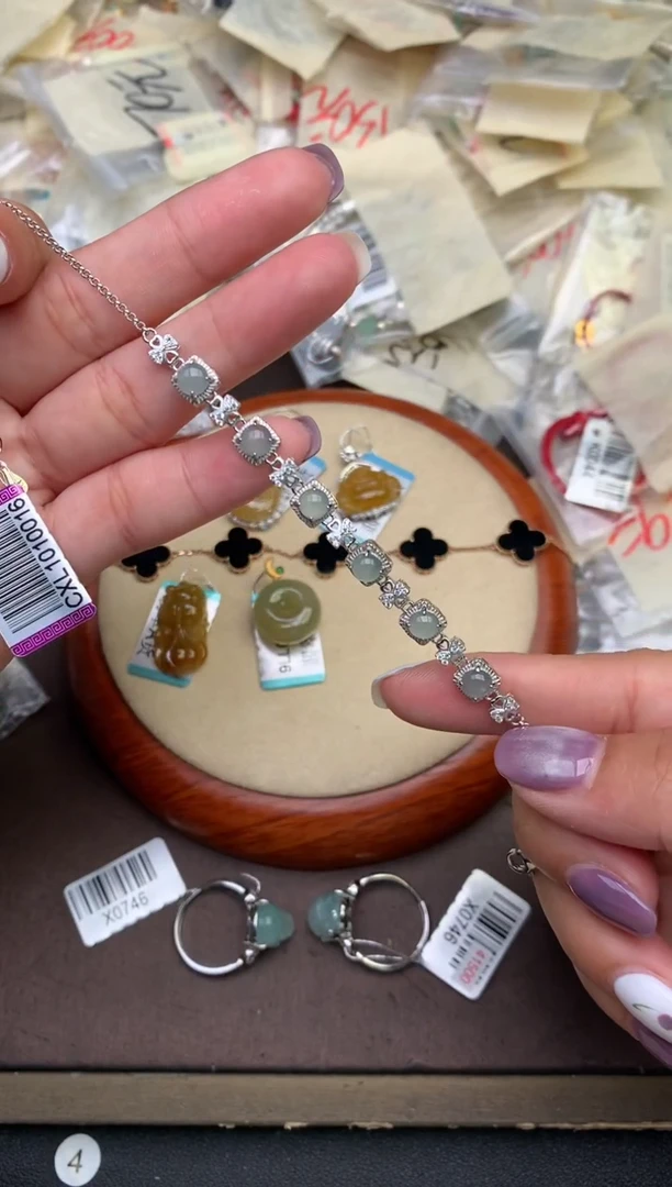 银S925镶嵌挂件翡翠一