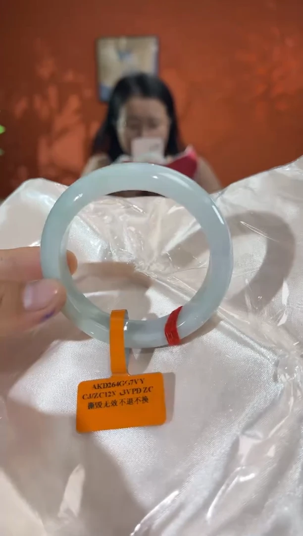未镶嵌手镯翡翠翡翠手镯
