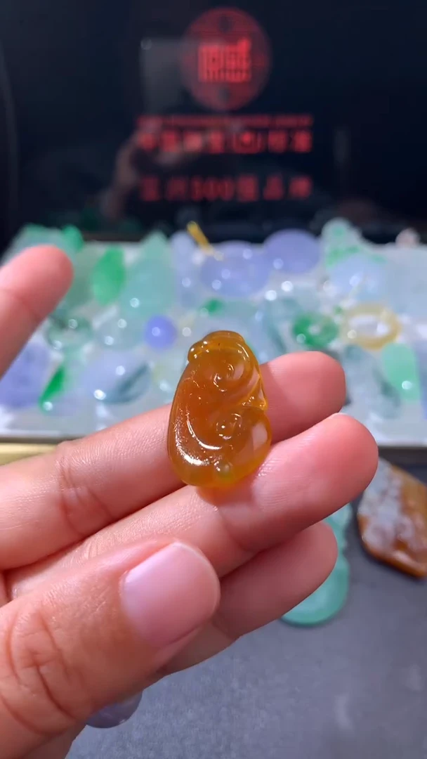 未镶嵌定制翡翠