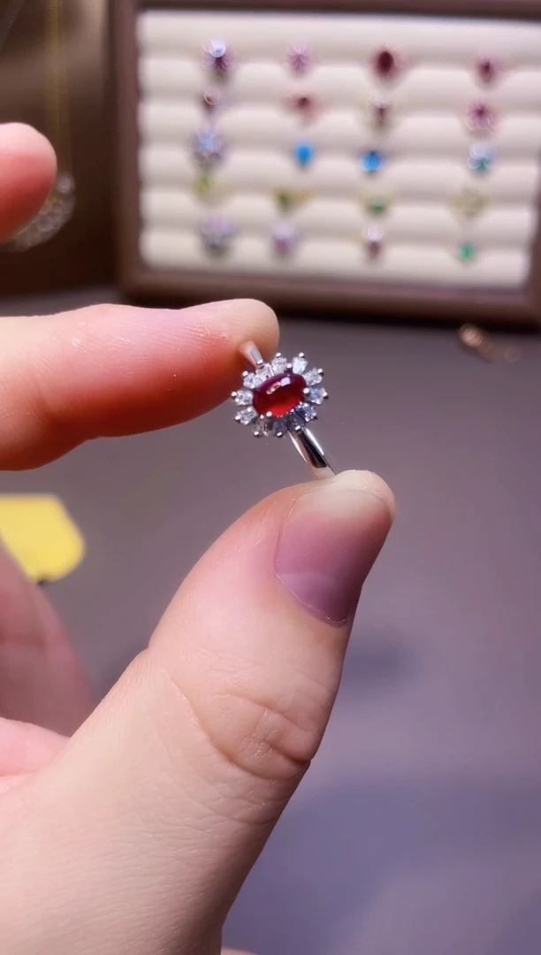 【闪购商品】红宝石戒指银S925镶嵌1