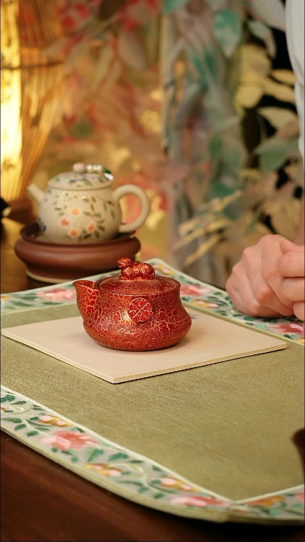 宜兴原矿手工紫砂壶