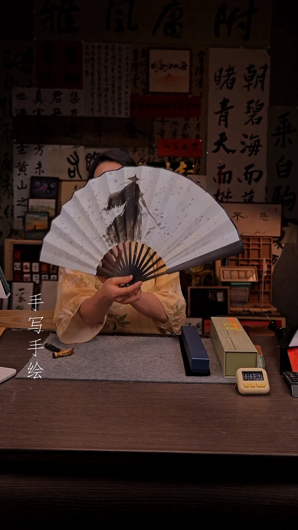 国画084-10寸 手写 扇子-000