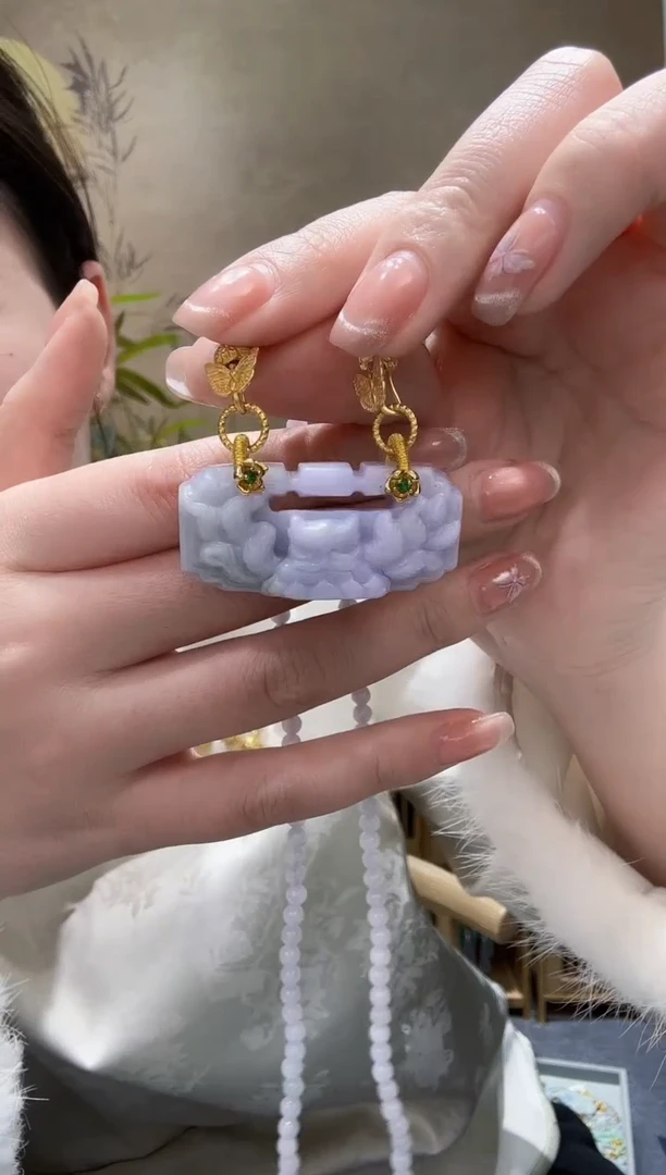 【闪购商品】翡翠颈饰未镶嵌吊坠