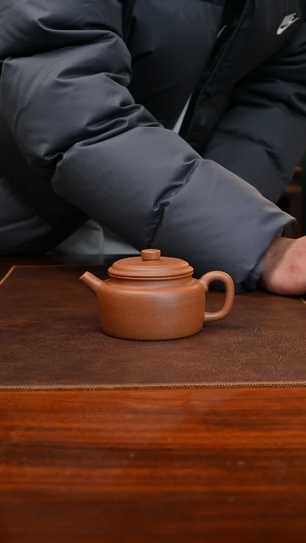 【闪购商品】紫砂茶壶黄降坡德钟180cc