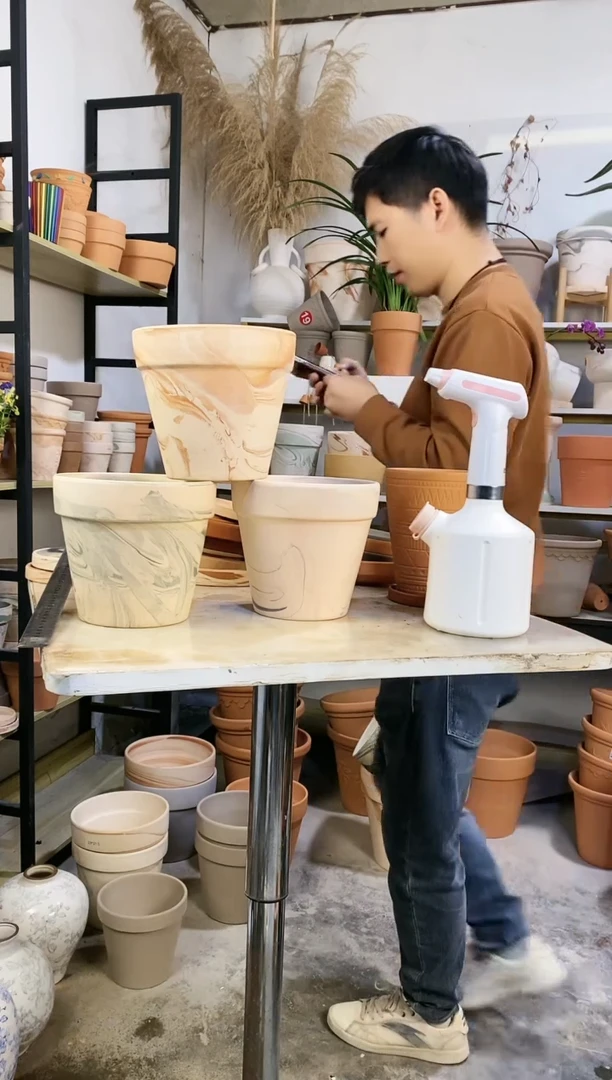 【闪购商品】红陶18*16陶盆3色组合 3盆无托