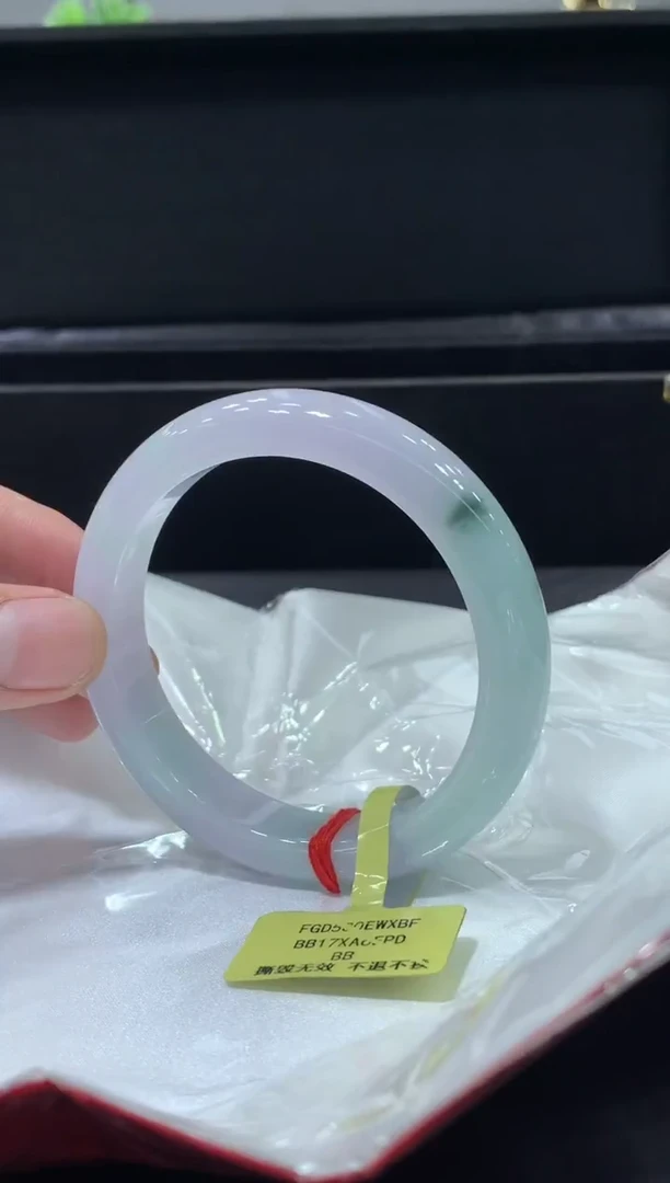 未镶嵌手镯翡翠翡翠手镯