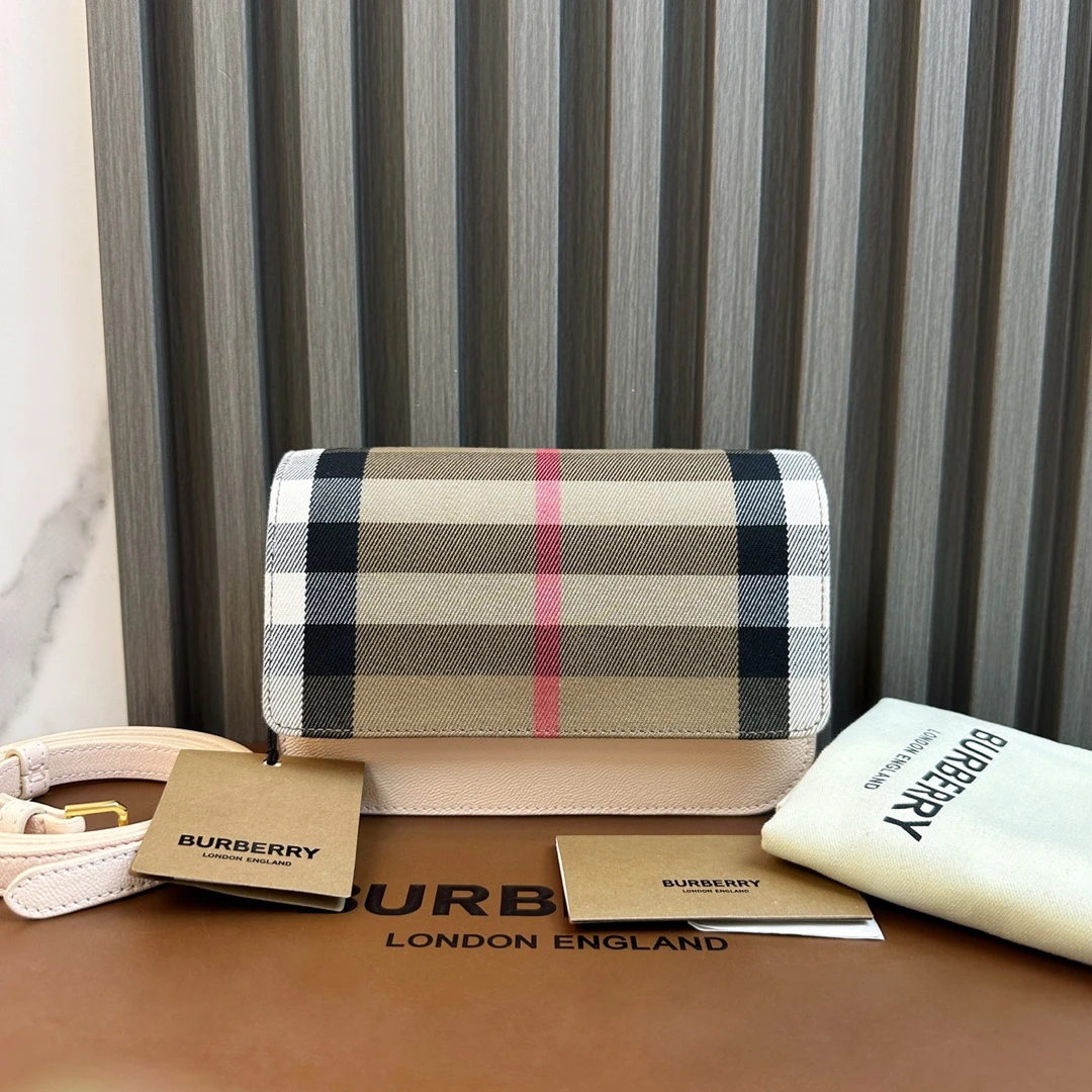 99新 BURBERRY/博柏利 棕色条纹单肩包C684637 4852