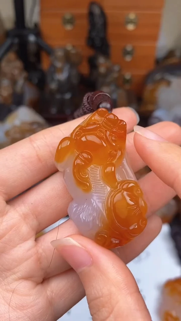 【闪购商品】玛瑙/玉髓颈饰未镶嵌AA