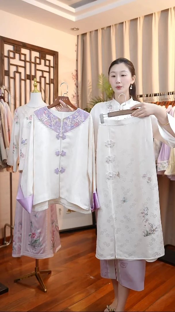 刺绣白紫上衣+白色半裙  桑蚕丝非遗苏绣服饰