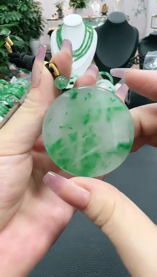 未镶嵌1石英质玉（非洲翠）/3945