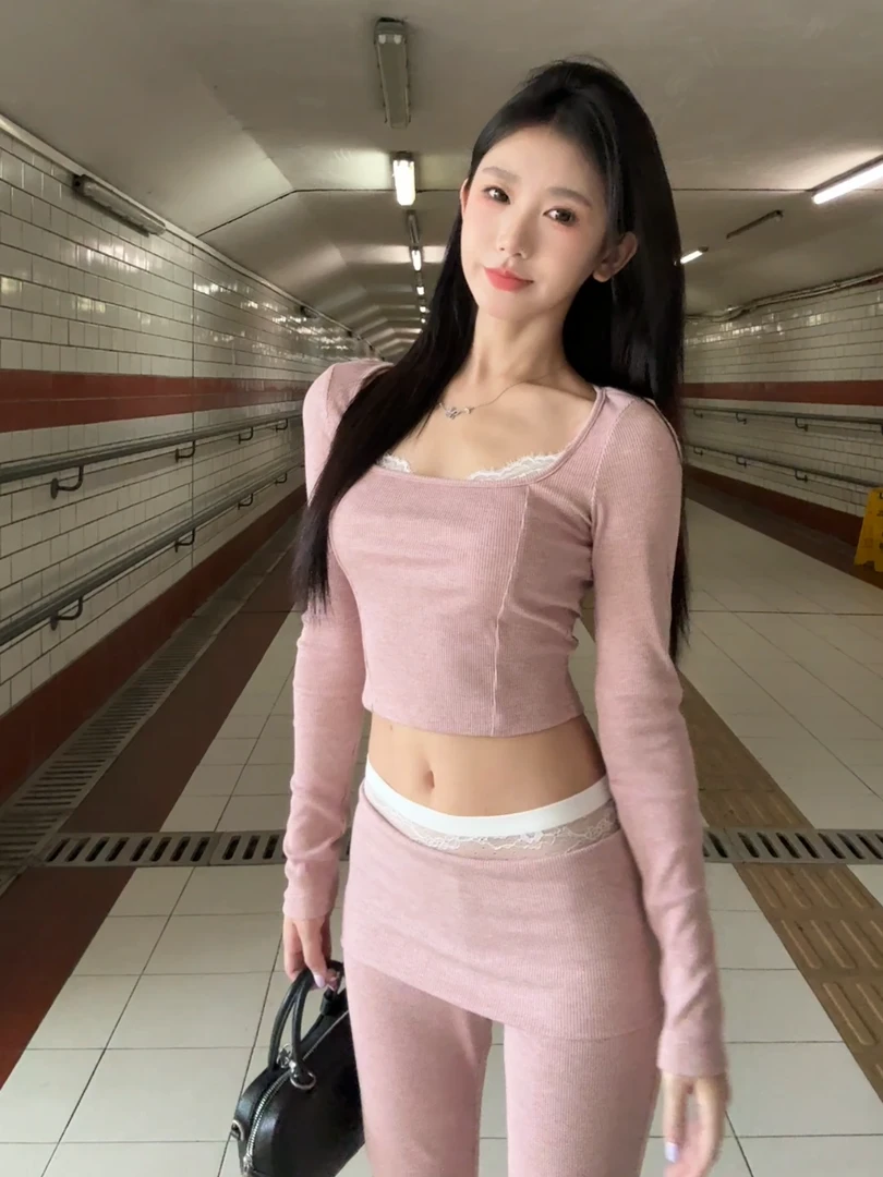 彭乐乐 长袖显瘦蕾丝拼接修身性感紧身设计感2025新款套装0601