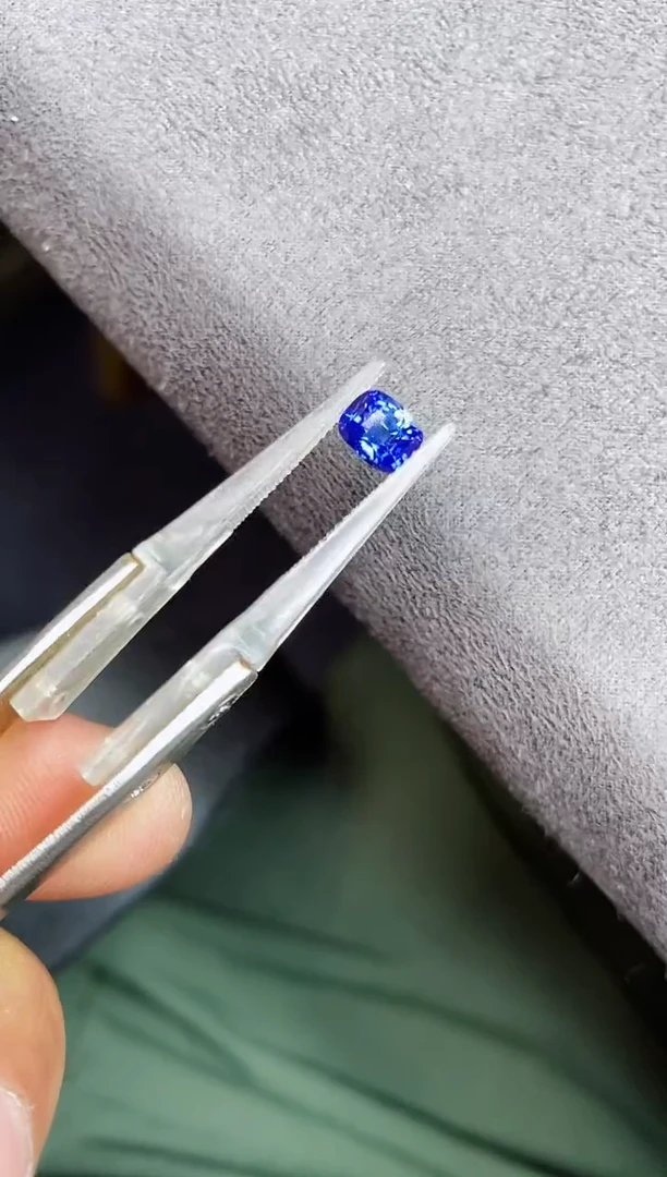 裸石蓝宝石1.2ct