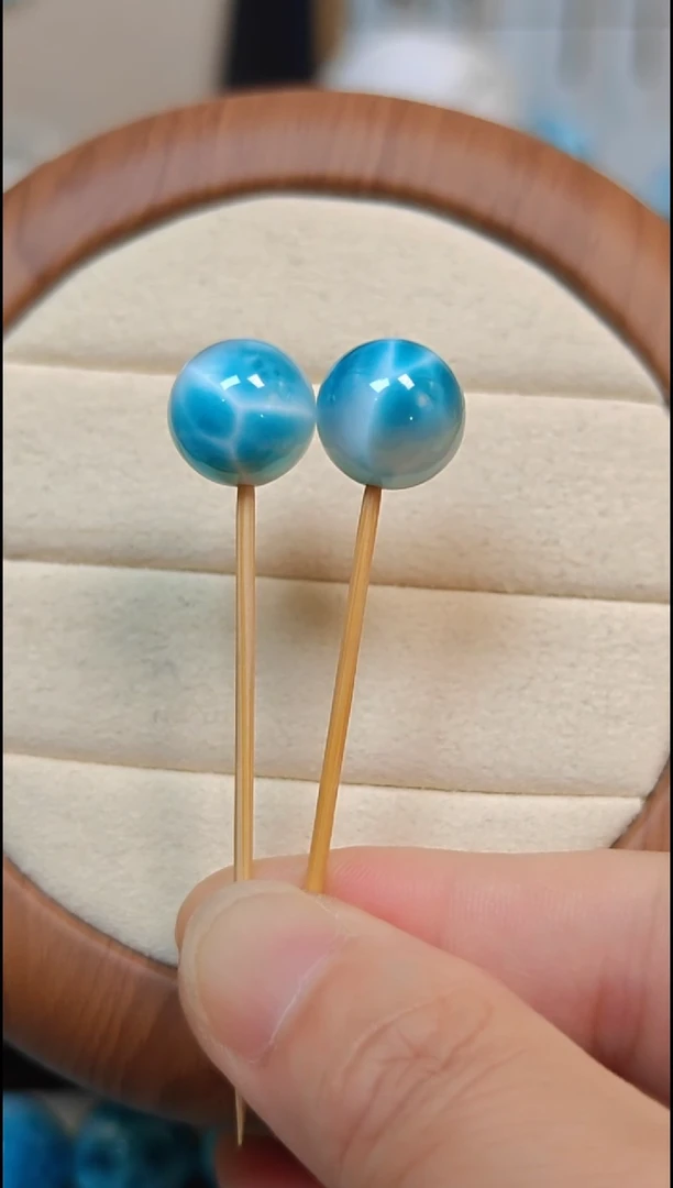 针钠钙石（海纹石）未镶嵌珠宝半成品多样性发其2