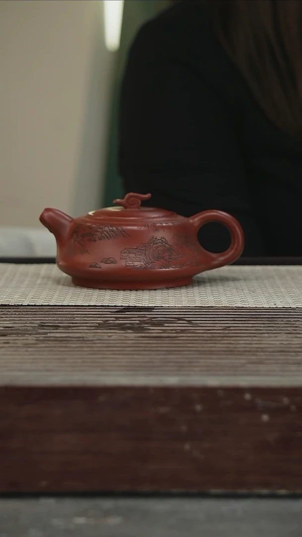 茶壶紫砂68号260CC