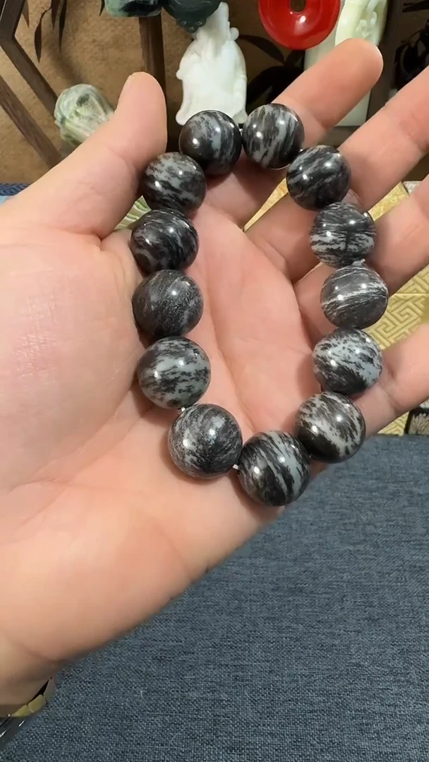 未镶嵌和田玉挂件和田 切么青花单圈