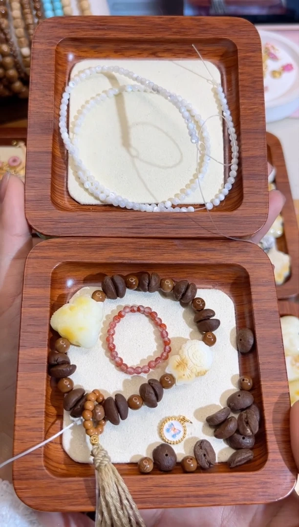 【闪购商品】蜜蜡裸石未镶嵌小猫配件套装