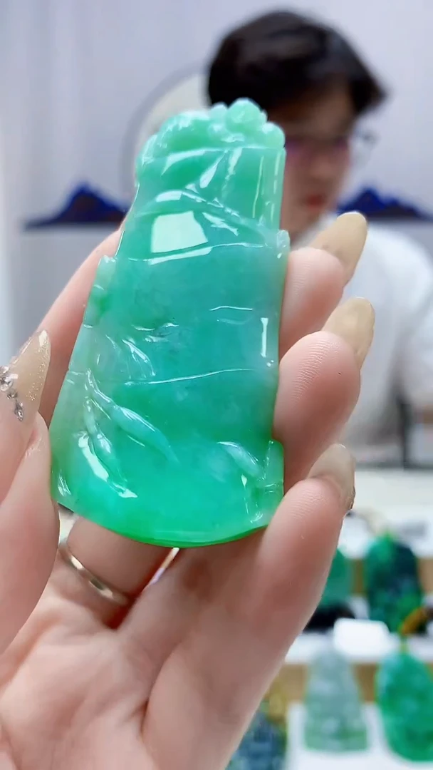 未镶嵌定制翡翠4688DD-毛货挂件134