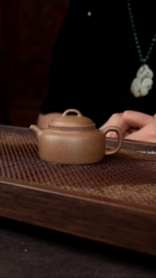 茶壶紫砂芝麻绿井栏