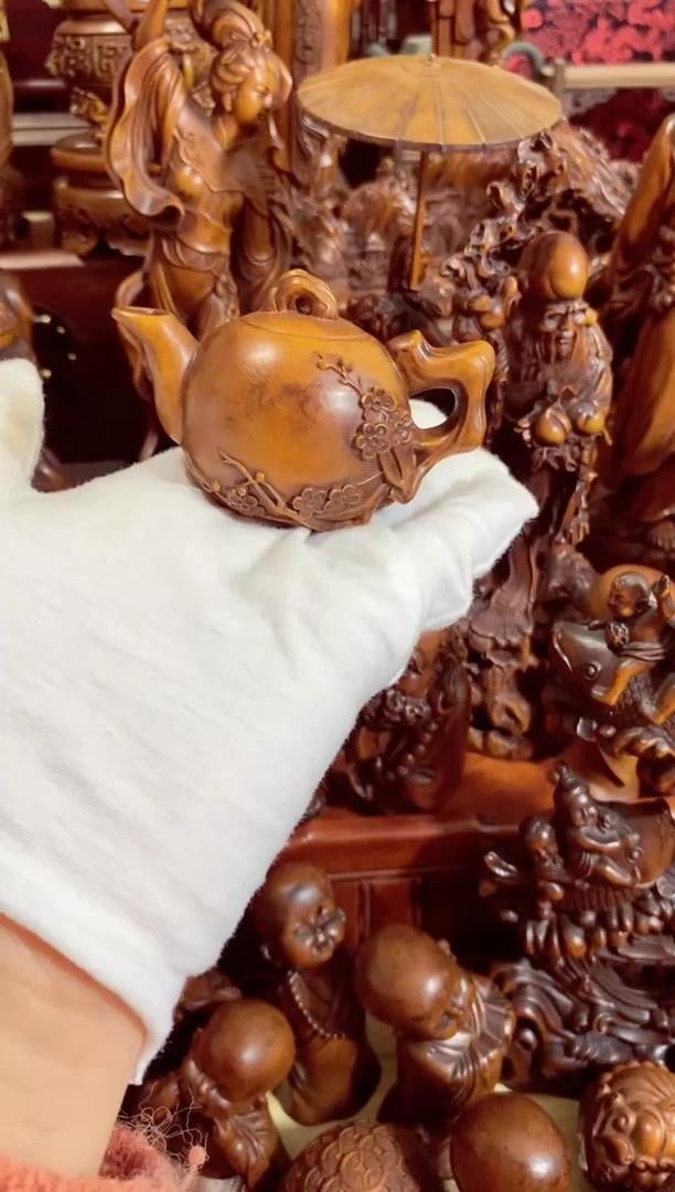 小叶黄杨小件梅花壶