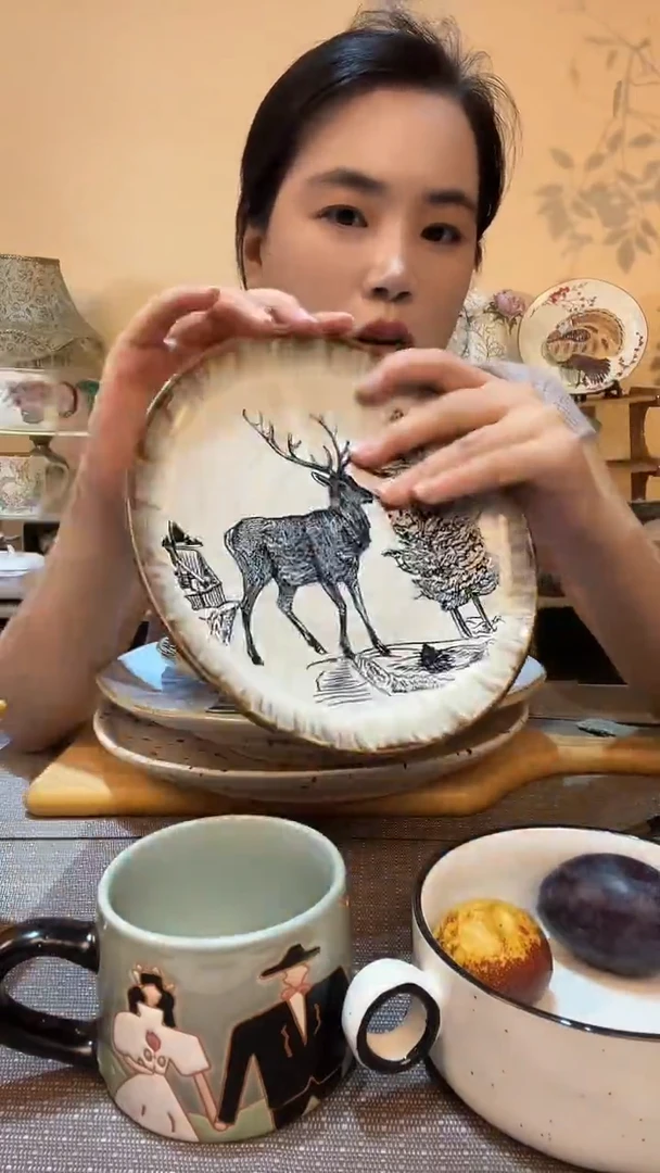 瓷片8英寸盘 微瑕介意勿拍