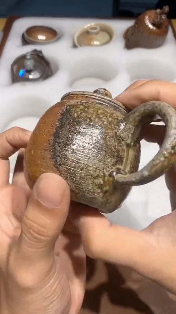奢瓷/瑞寅柴烧茶器（壶）429 微瑕