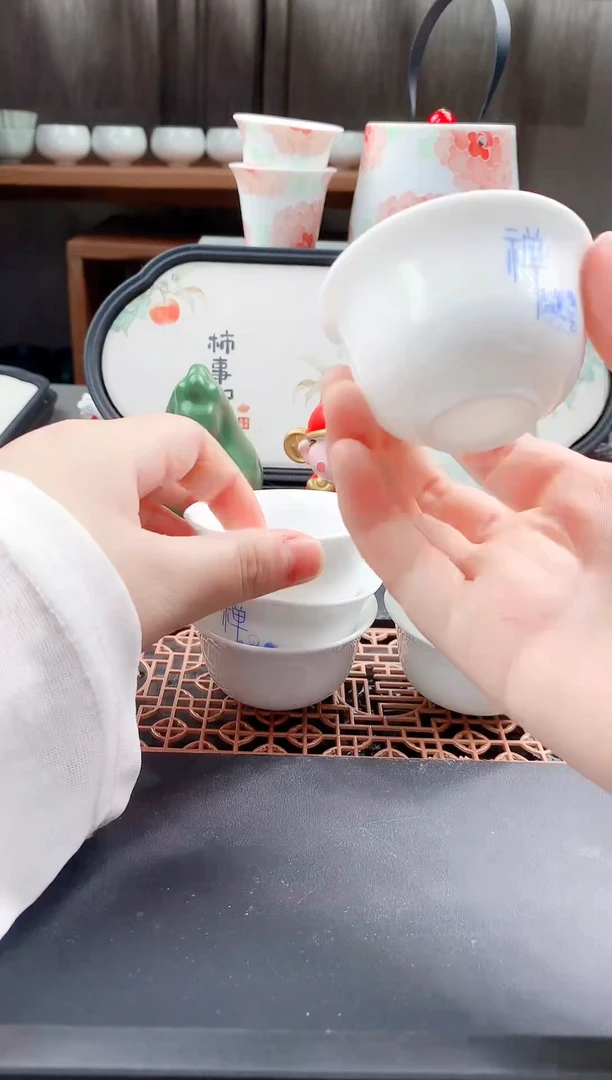 【库存清货】微瑕不售后，介意勿拍（不含礼盒）