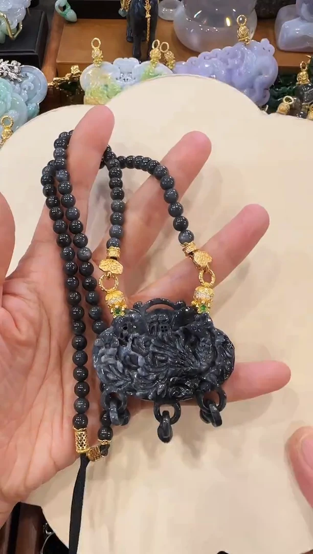 【闪购商品】翡翠颈饰未镶嵌国风