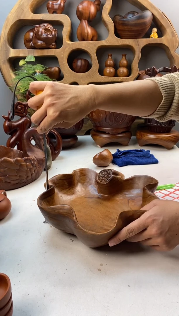 香樟木A13莲蓬果盆/尺寸30*29*9