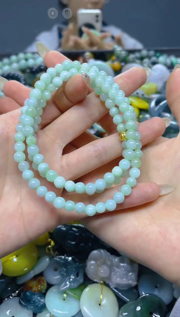 颈饰未镶嵌翡翠5MM/ J /翡翠A货，一件也是批发价