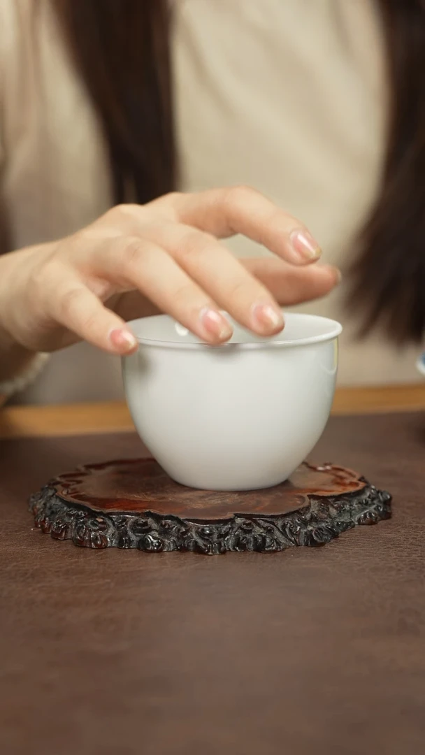 景德镇白胎缸杯杯