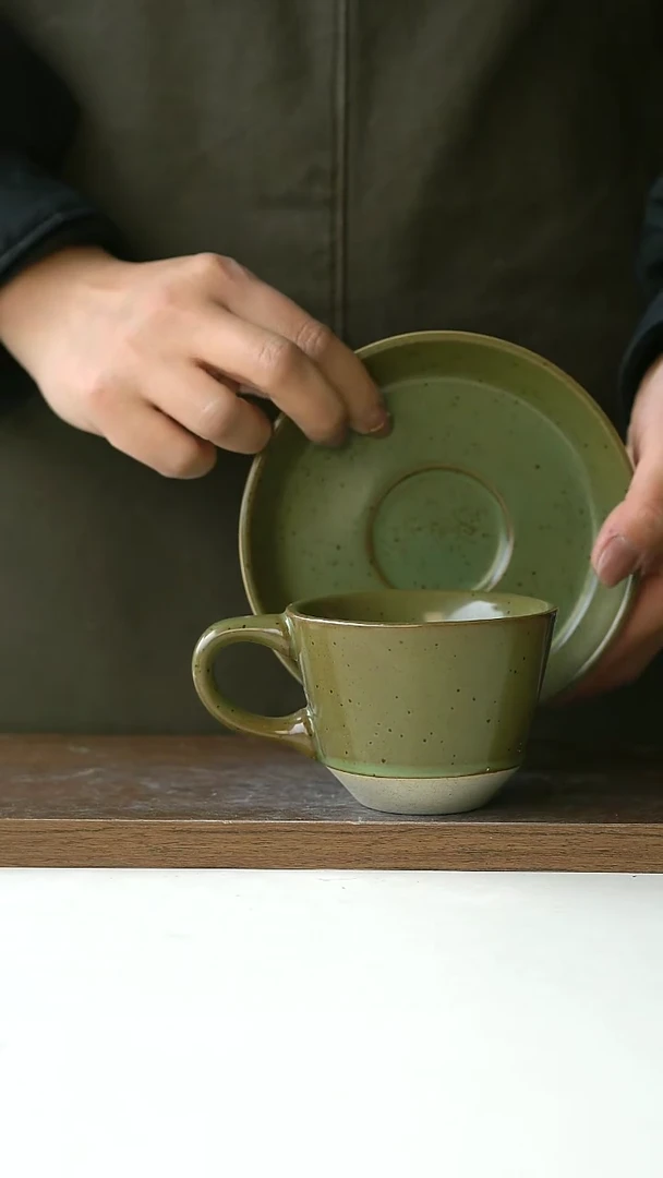 【闪购商品】陶瓷瑕RG180ml油果绿咖啡杯碟@4-2@