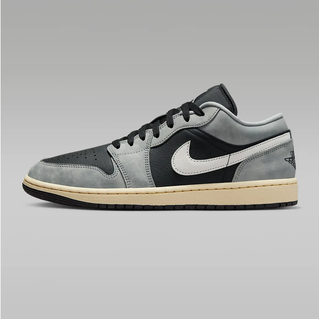 NIKE/耐克Air Jordan 1 Low SE男子舒适运动休闲板鞋HQ2010012