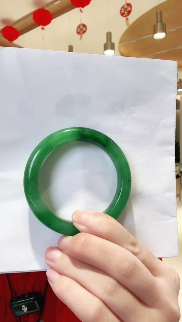 未镶嵌手镯石英质玉石英质玉