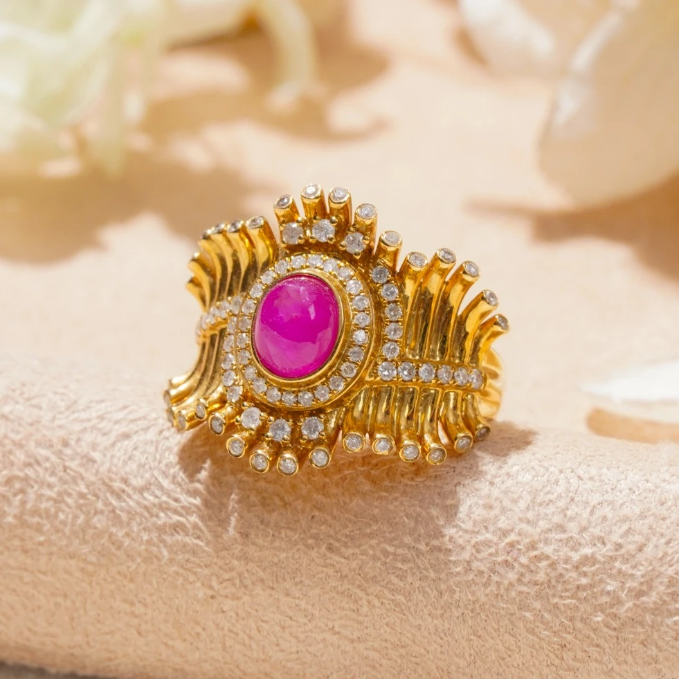 18K金缅甸红宝石钻石戒指12110014