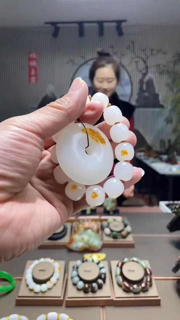 【闪购商品】和田玉两件套未镶嵌多样性发货任意一件