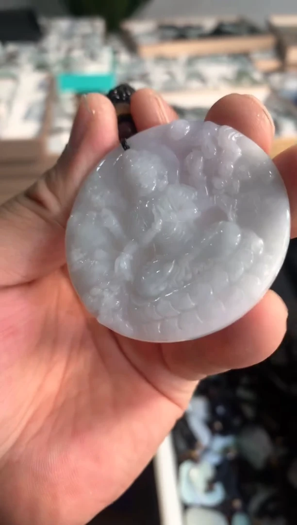 【闪购商品】翡翠颈饰未镶嵌02/09/72