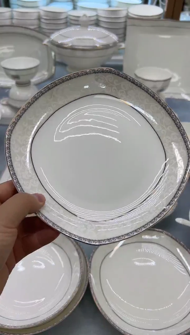 骨瓷玲珑7.5方10个