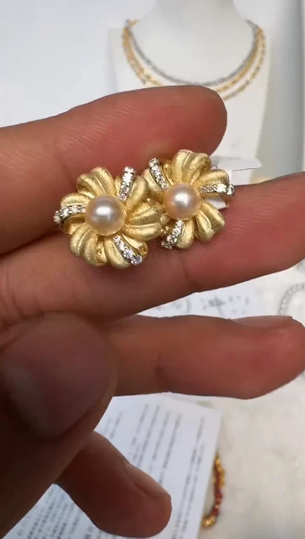 银S925镶嵌耳饰海水珍珠耳钉