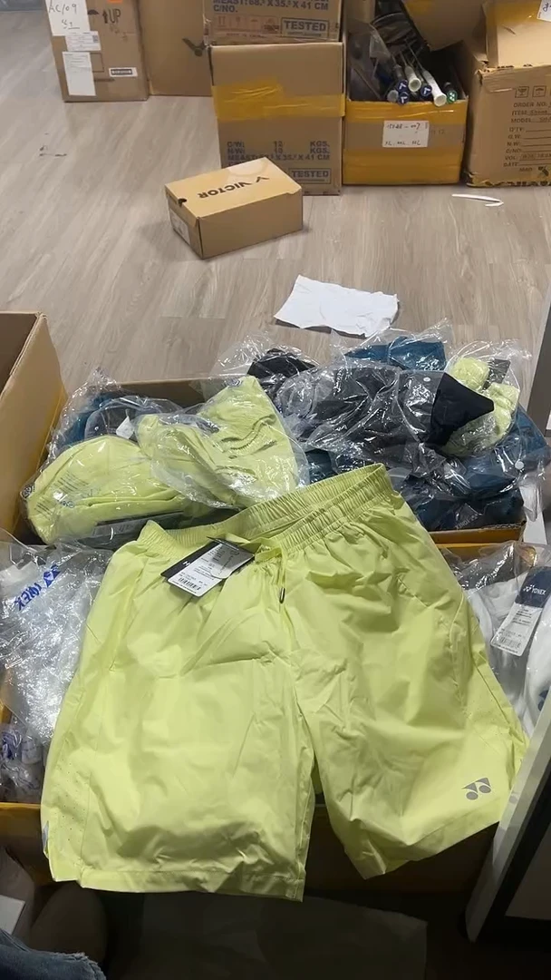 尤尼克斯微瑕正品 45号 短裤L码