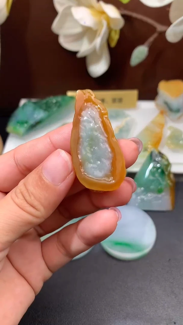 定制翡翠未镶嵌