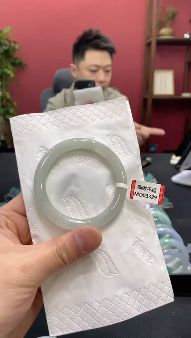 【闪购商品】翡翠手镯未镶嵌00001902