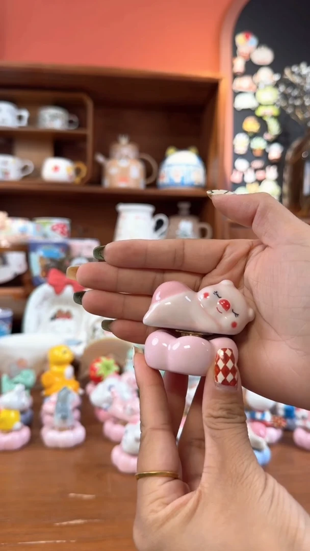 陶瓷转转屁桃猪猪陶瓷转转 屁桃猪猪