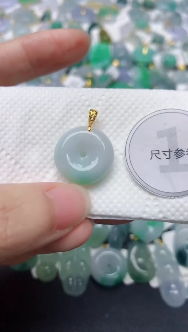 颈饰未镶嵌翡翠天然缅甸A货翡翠